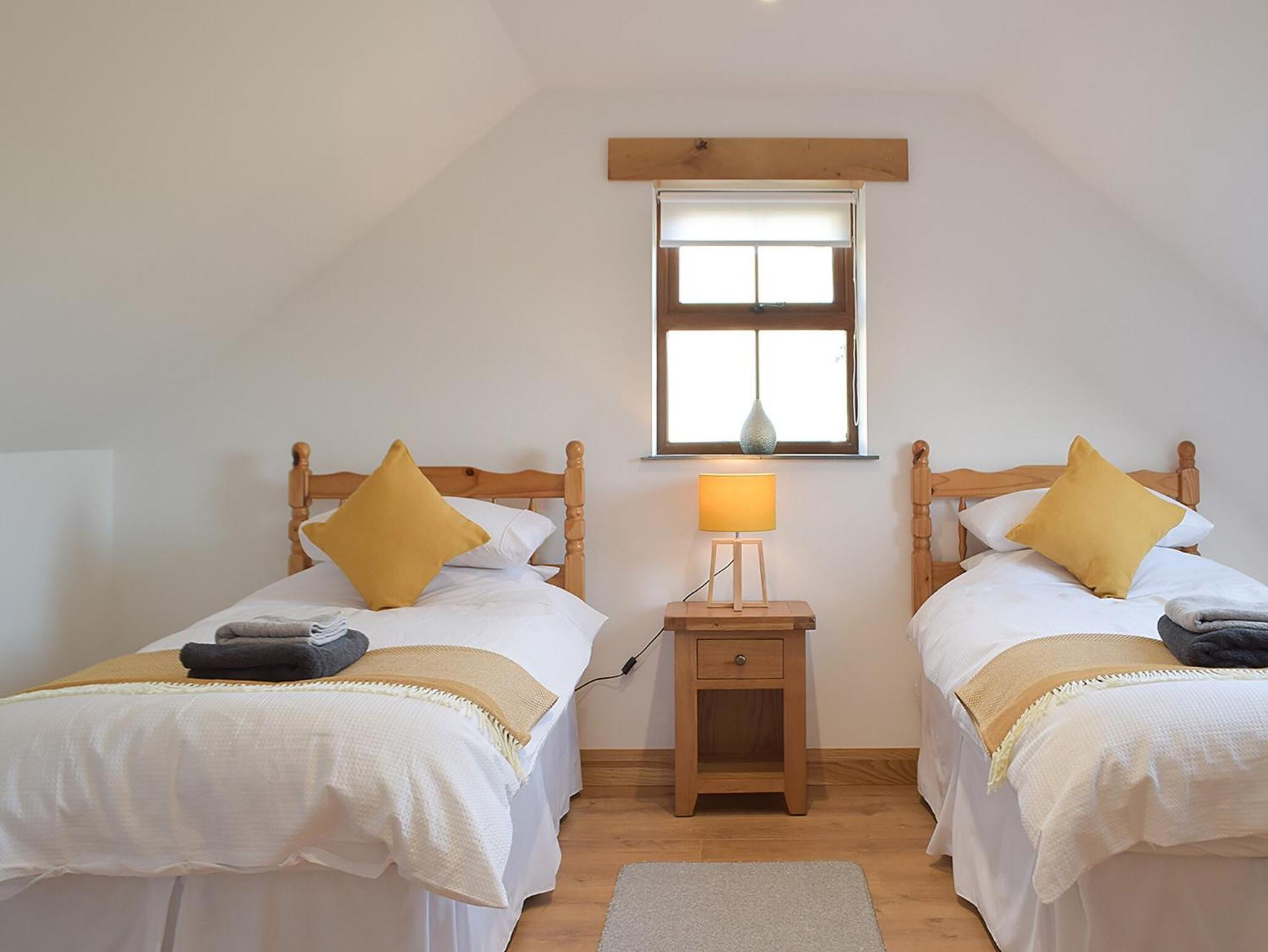 Y Beudy Bach Villa Pont-y-Berem Dış mekan fotoğraf